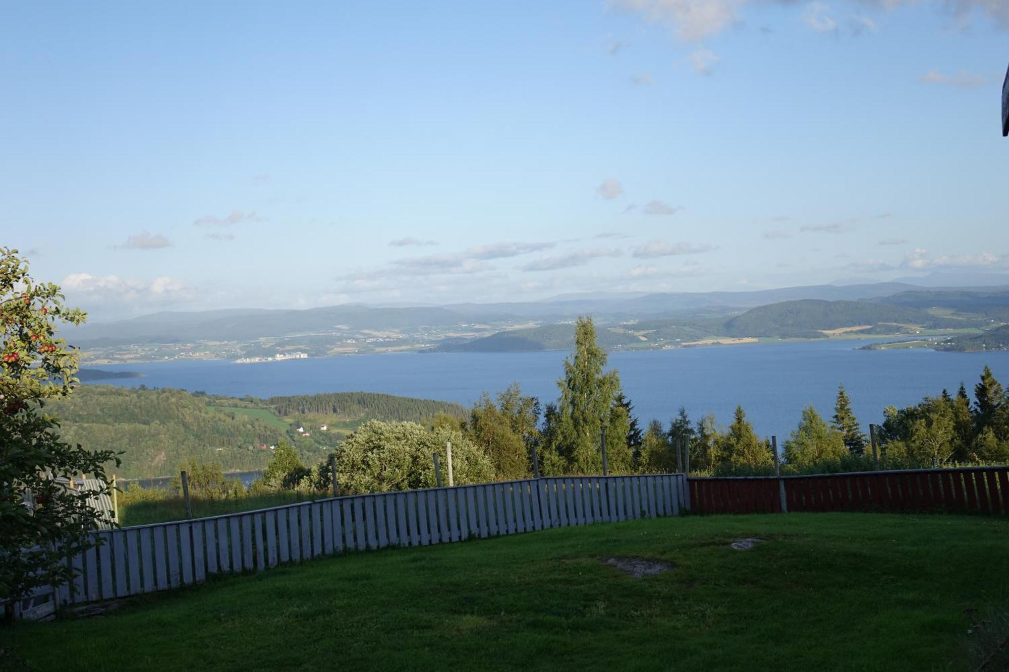 Guesthouse Hamran Mosvik Екстериор снимка